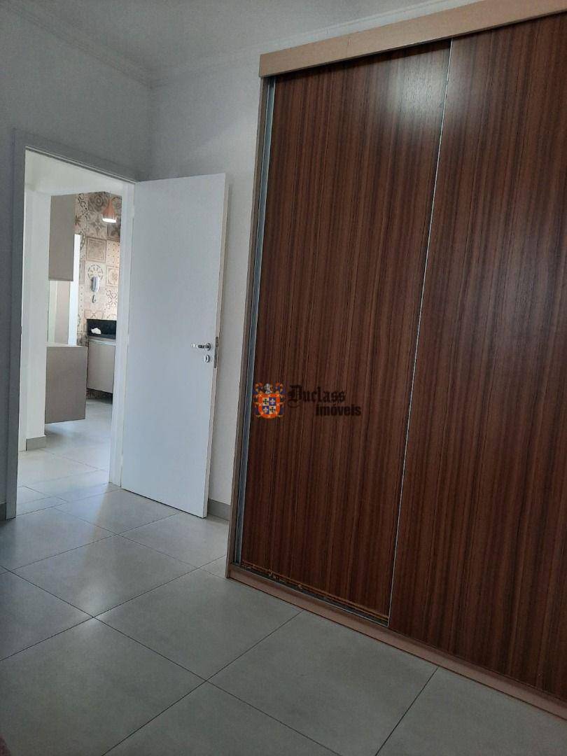 Apartamento à venda com 2 quartos, 54m² - Foto 17