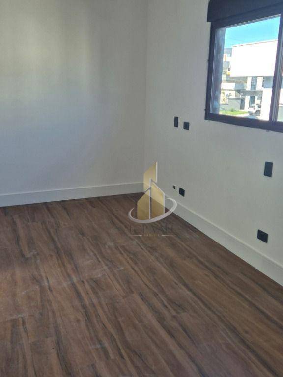 Sobrado à venda com 4 quartos, 256m² - Foto 10