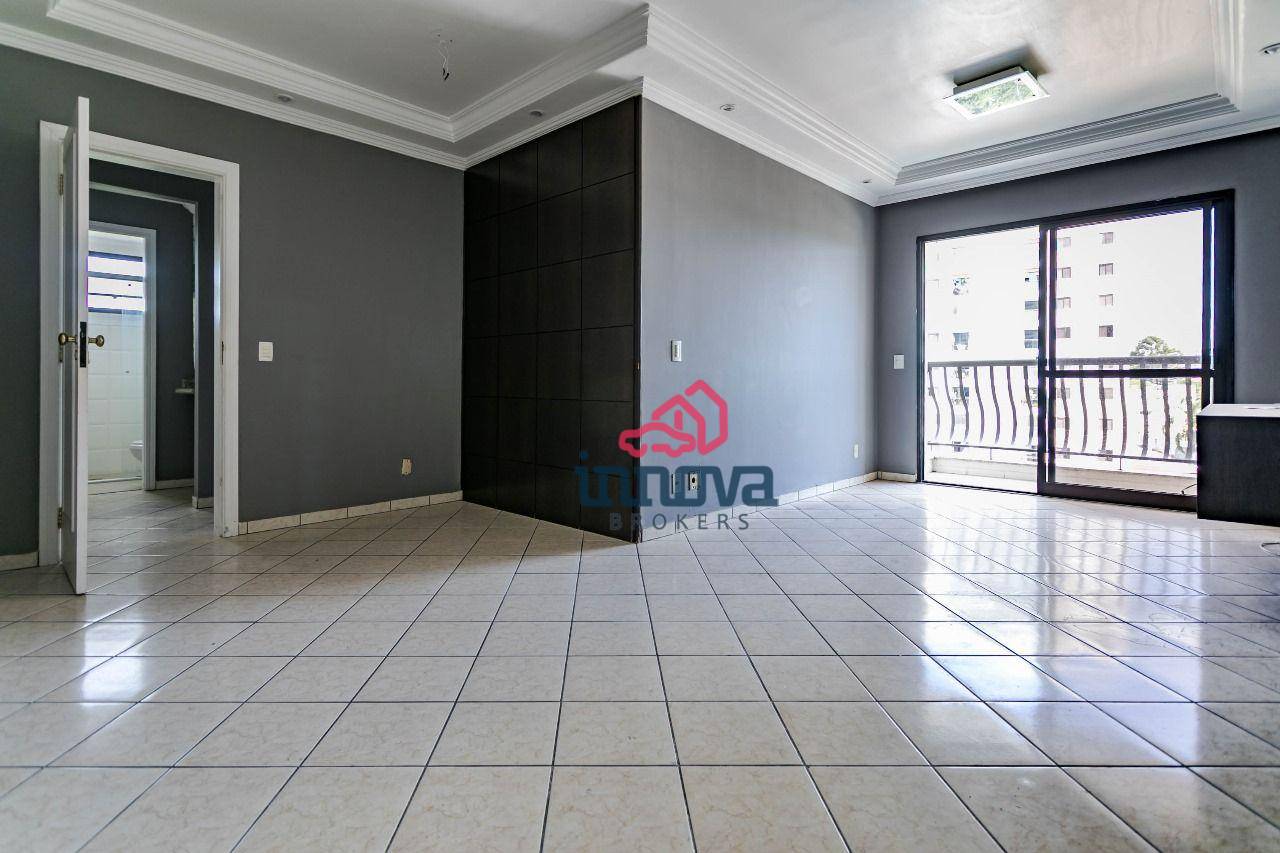 Apartamento à venda com 3 quartos, 97m² - Foto 1