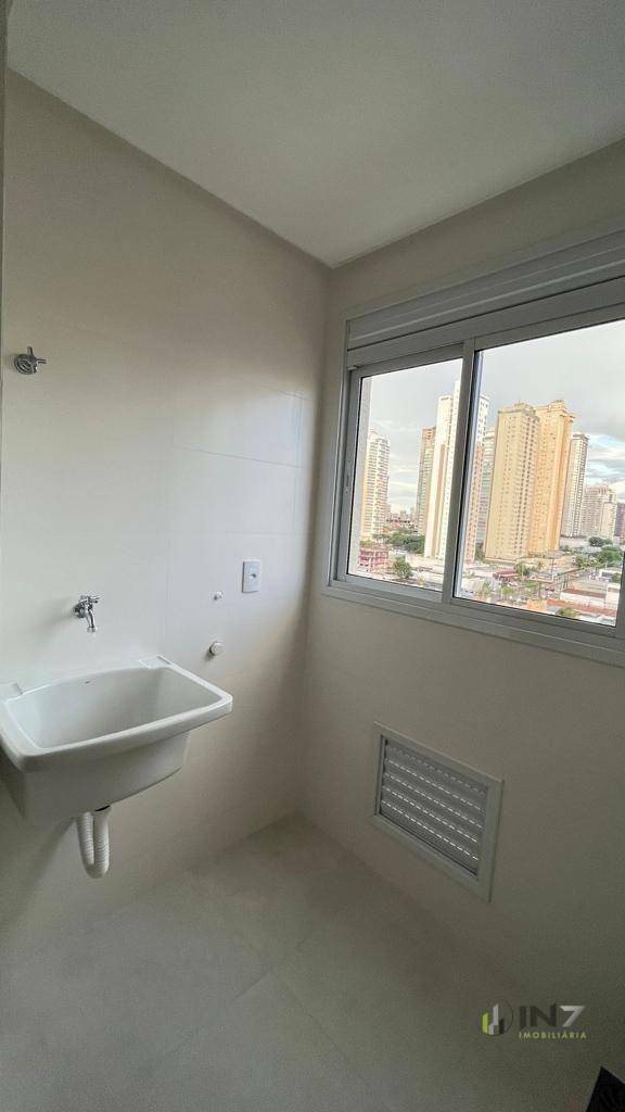 Apartamento à venda com 2 quartos, 66m² - Foto 22