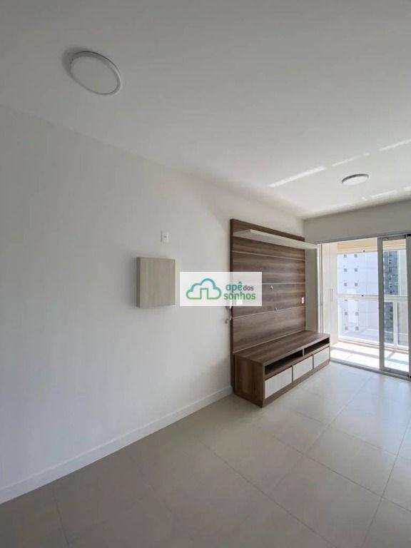 Apartamento para alugar com 1 quarto, 50m² - Foto 2