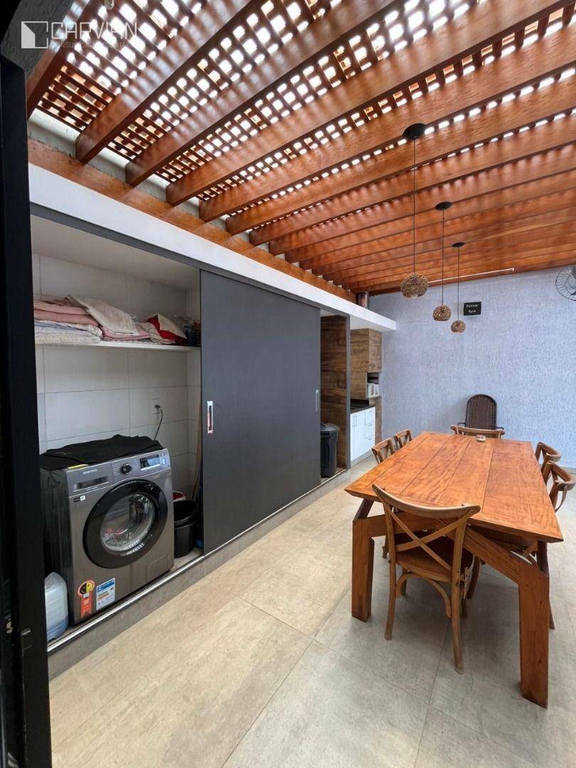 Casa à venda com 3 quartos, 110m² - Foto 14