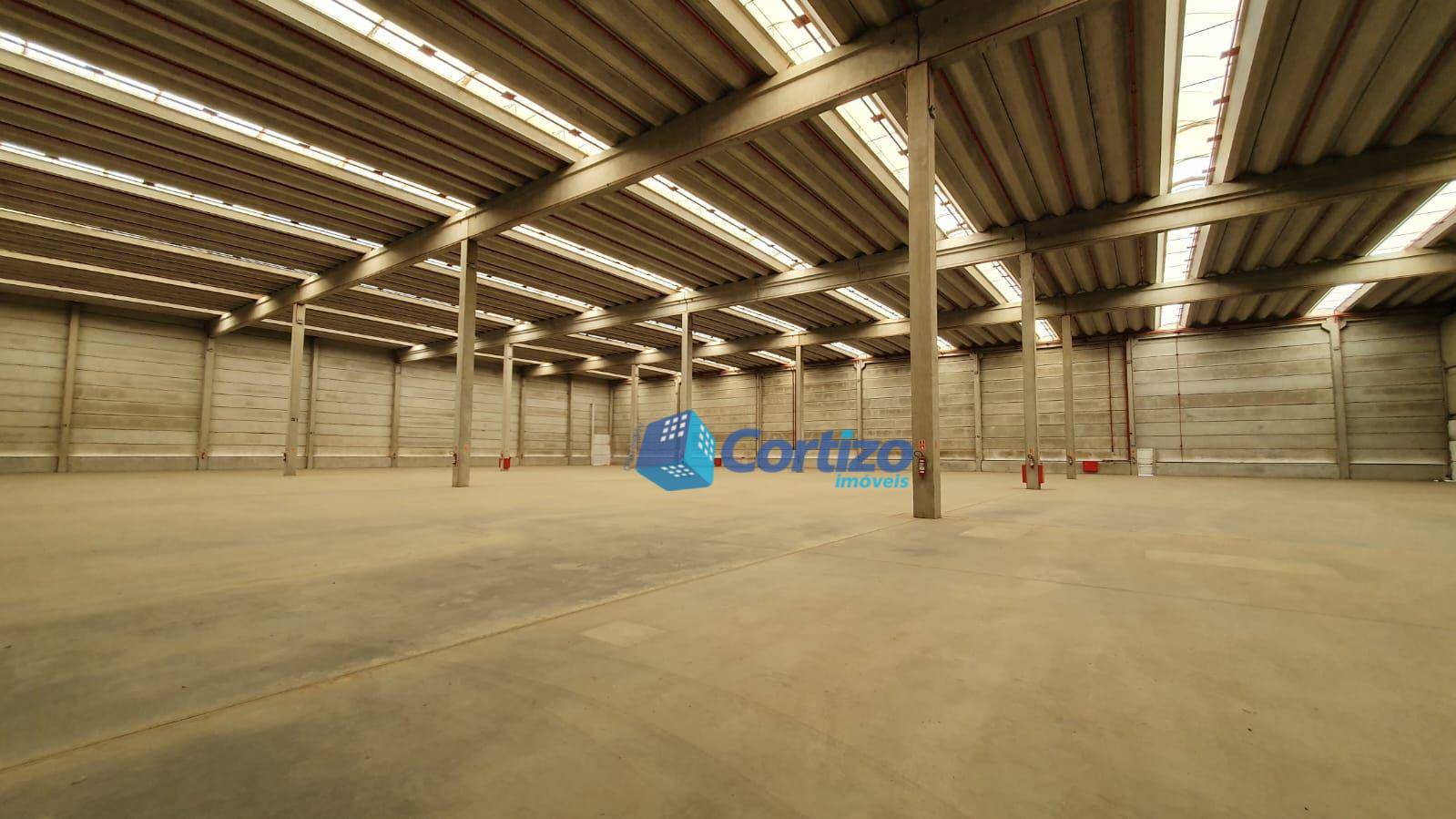 Depósito-Galpão, 8673 m² - Foto 1