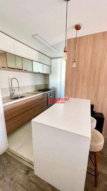 Apartamento à venda com 2 quartos, 59m² - Foto 8
