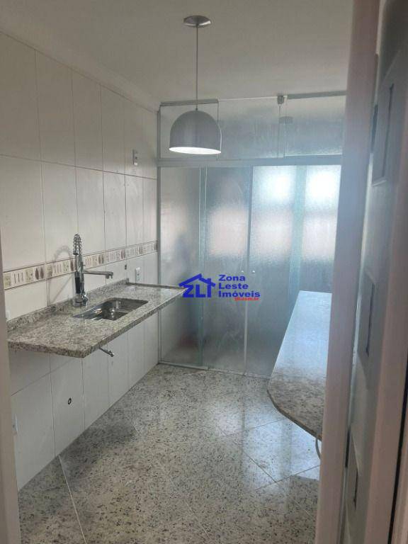 Apartamento à venda com 3 quartos, 64m² - Foto 11