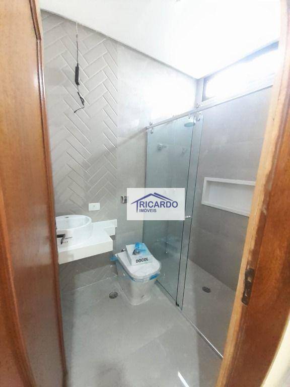 Sobrado à venda com 3 quartos, 300m² - Foto 47