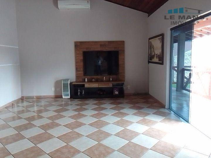 Casa de Condomínio à venda com 3 quartos, 306m² - Foto 22