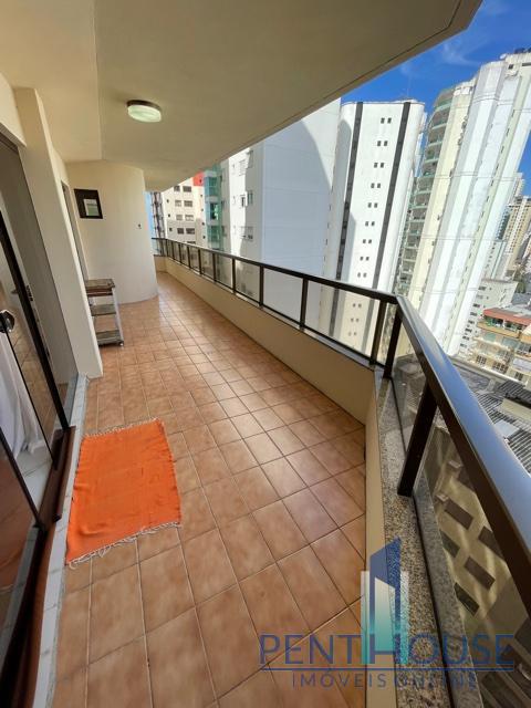 Apartamento à venda com 3 quartos, 223m² - Foto 29