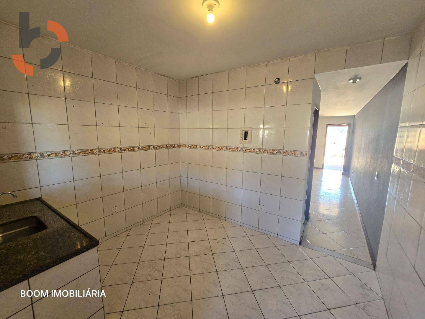 Casa à venda com 2 quartos, 69m² - Foto 10