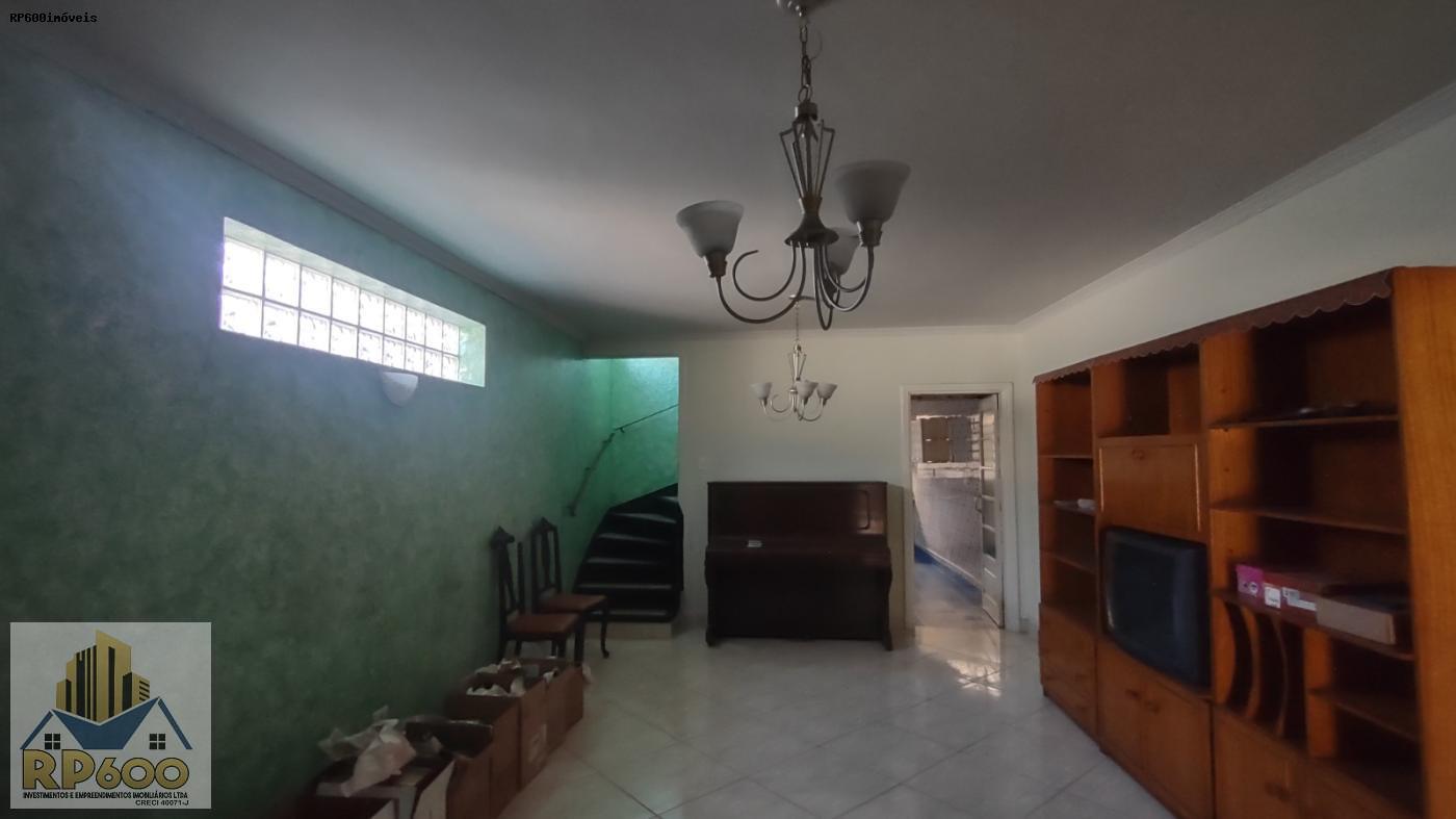 Sobrado à venda com 3 quartos, 160m² - Foto 3