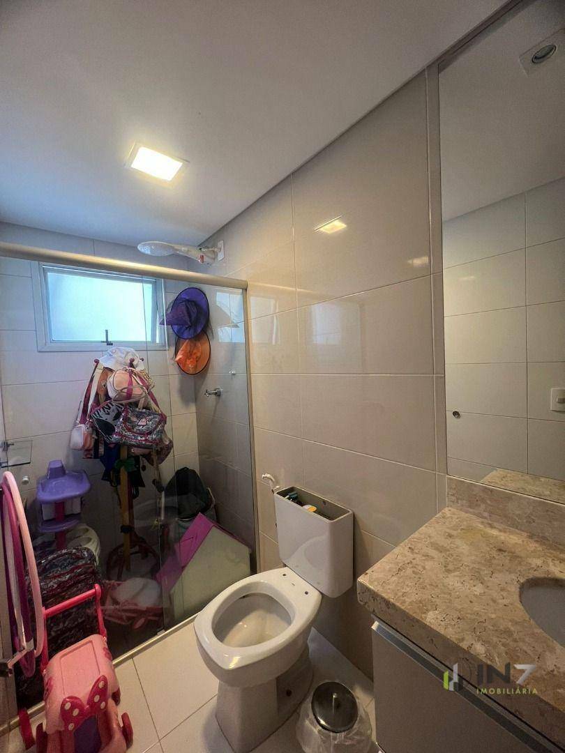 Apartamento à venda com 3 quartos, 140m² - Foto 22