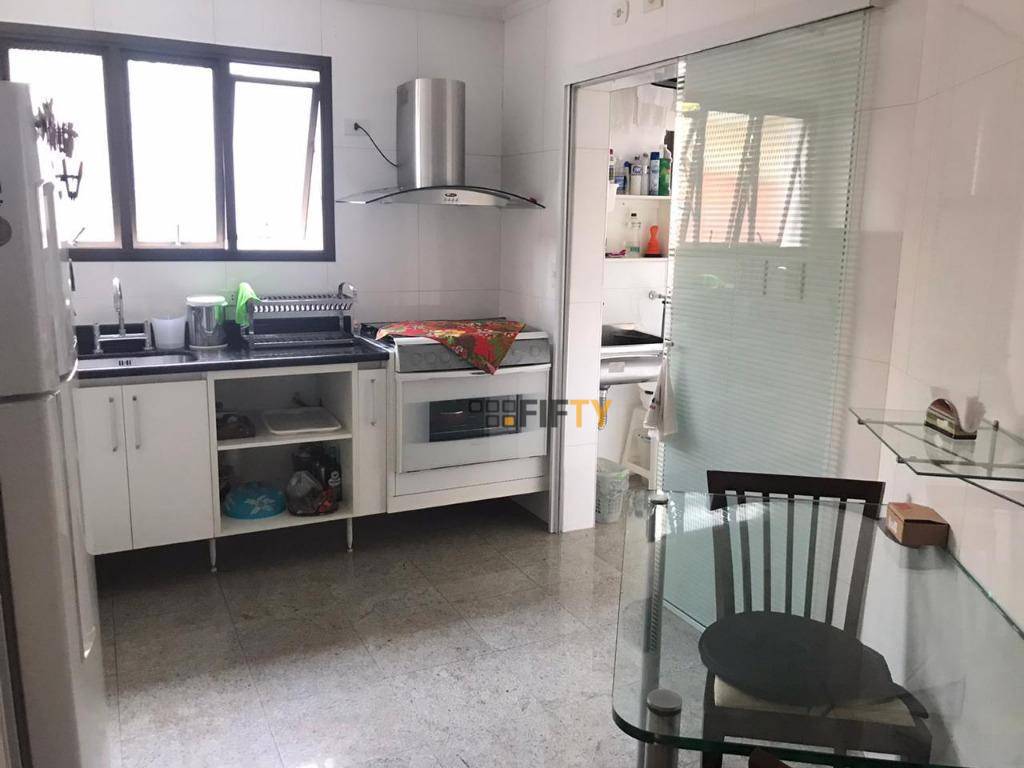 Apartamento à venda e aluguel com 3 quartos, 147m² - Foto 6