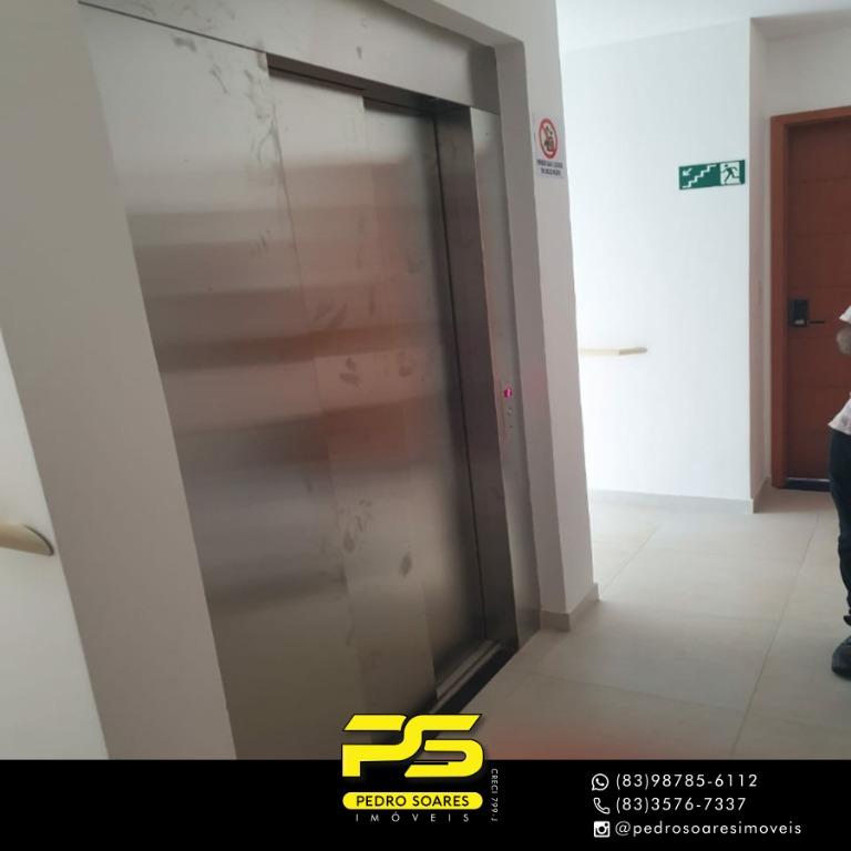 Apartamento à venda com 3 quartos, 144m² - Foto 2