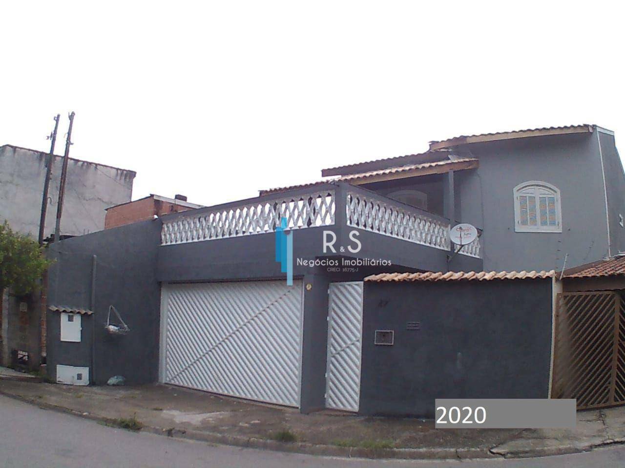 Casa à venda com 3 quartos, 260m² - Foto 1