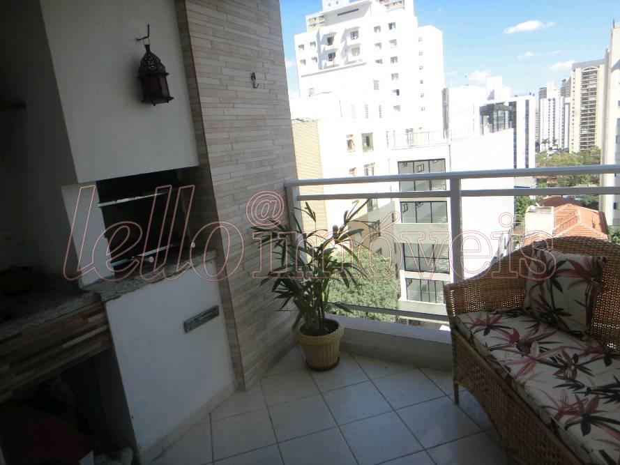 Apartamento para alugar com 2 quartos, 65m² - Foto 13