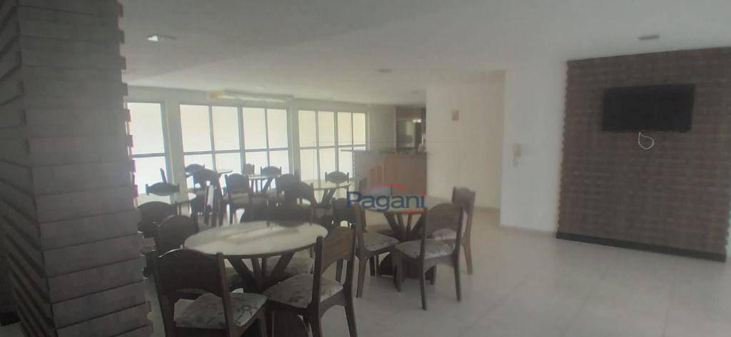 Apartamento para alugar com 2 quartos, 59m² - Foto 3