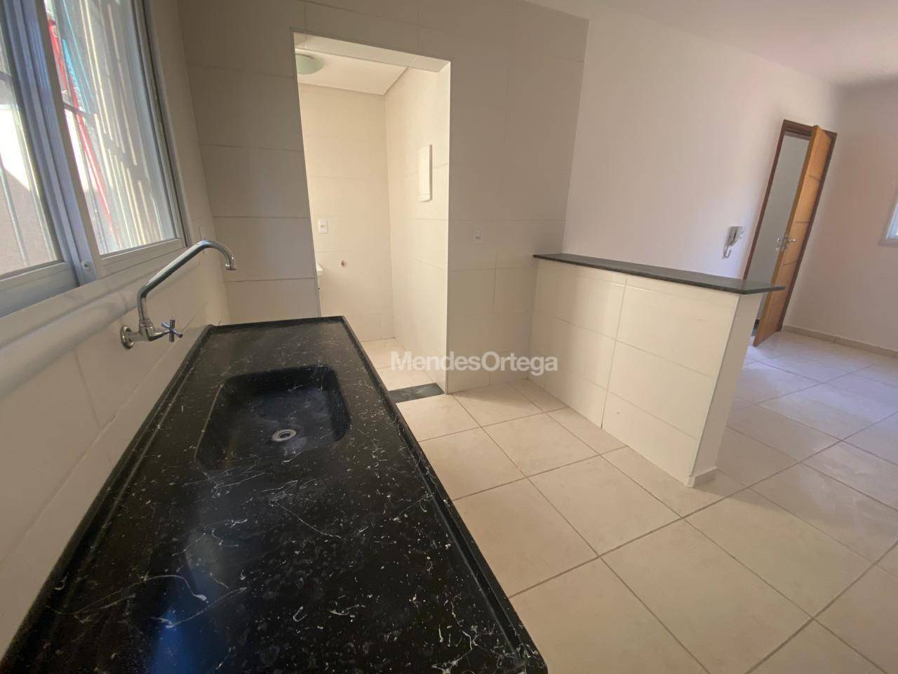 Apartamento para alugar com 2 quartos, 60m² - Foto 6