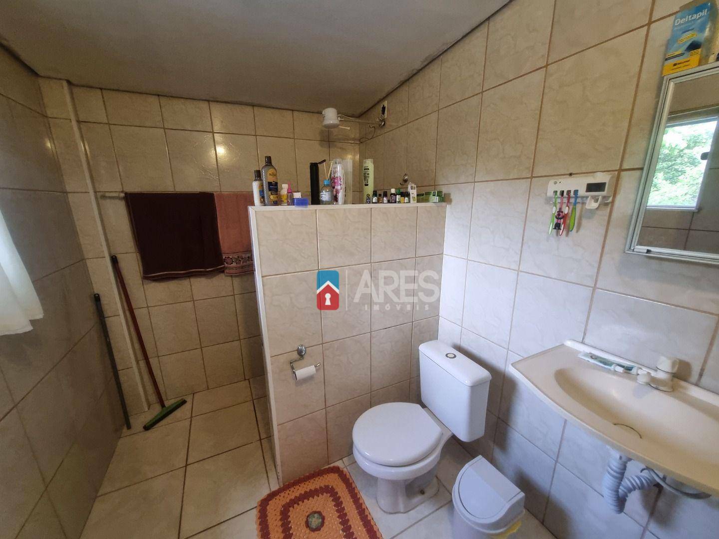 Chácara à venda com 4 quartos, 297m² - Foto 5