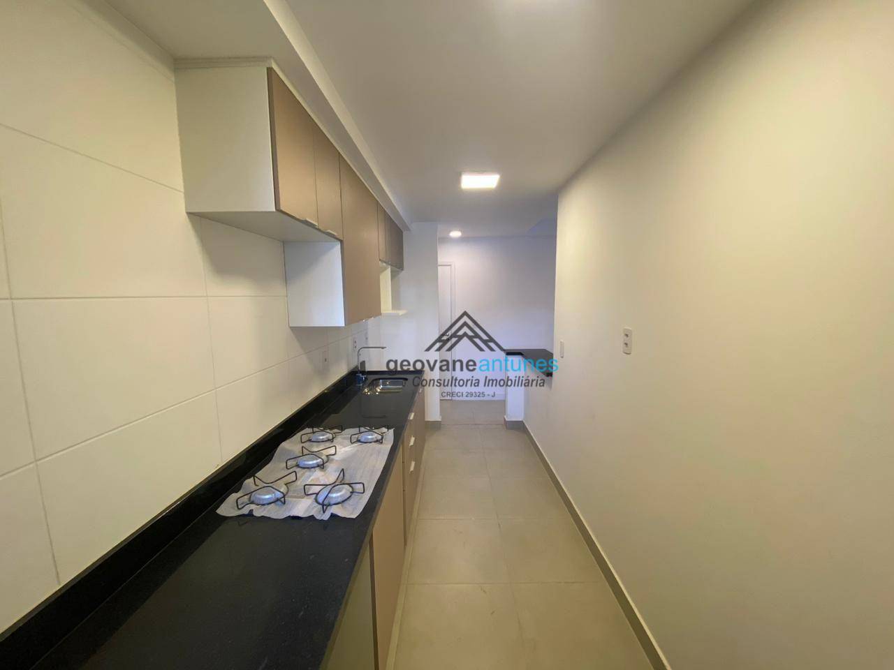 Apartamento à venda com 3 quartos, 82m² - Foto 9