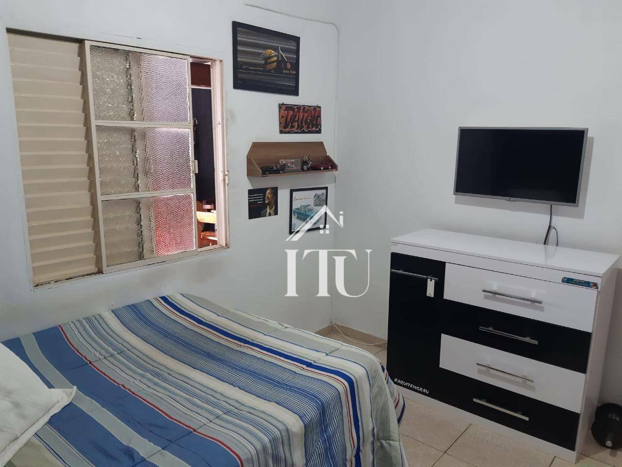 Casa à venda com 3 quartos, 79m² - Foto 10