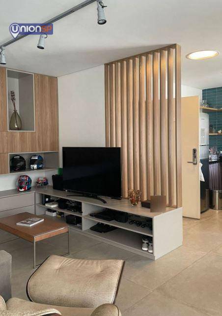 Apartamento à venda com 1 quarto, 101m² - Foto 1