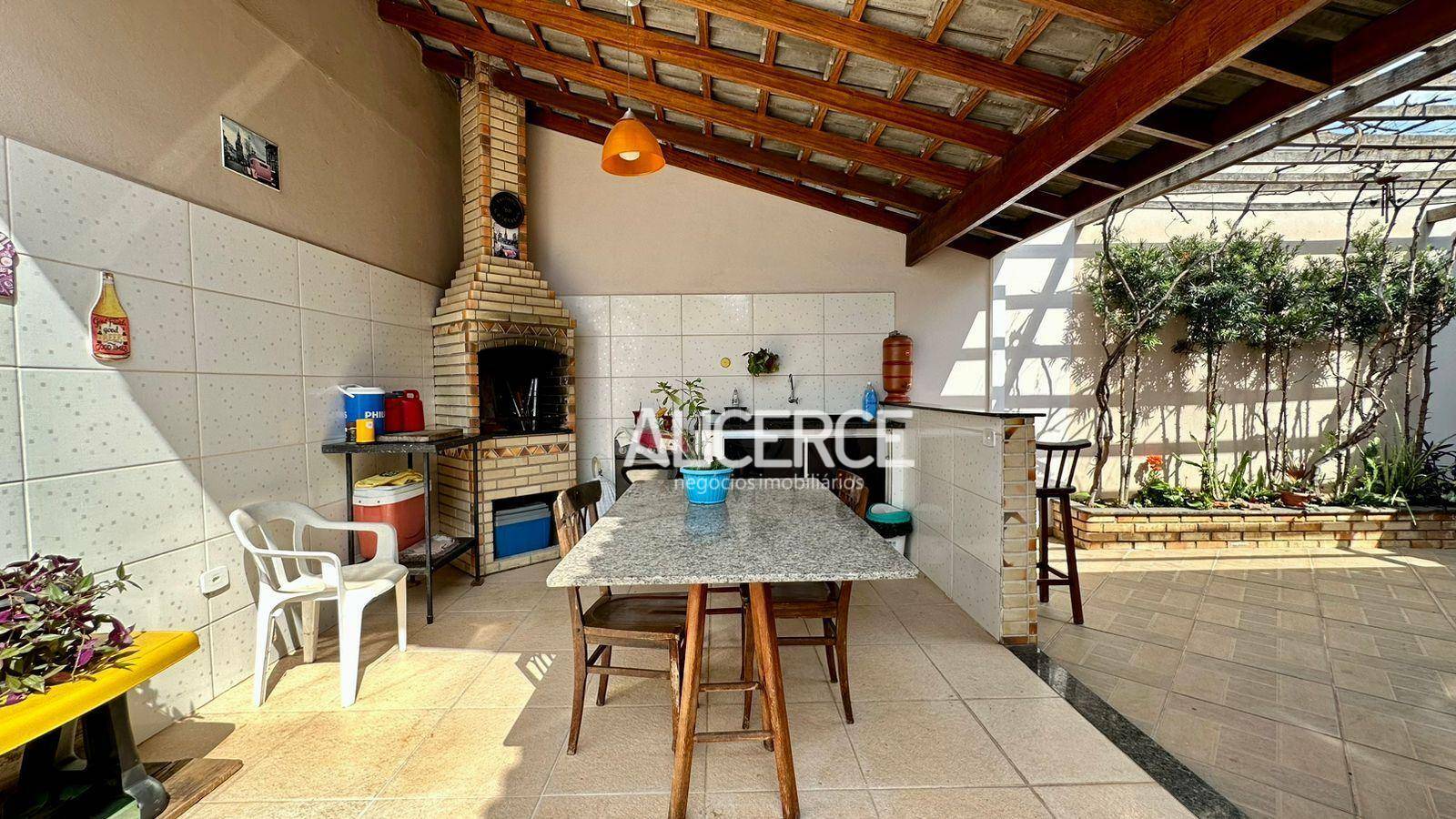 Casa à venda com 3 quartos, 159m² - Foto 26