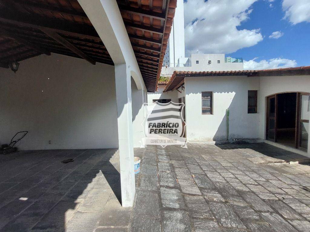 Casa à venda com 4 quartos, 390m² - Foto 56