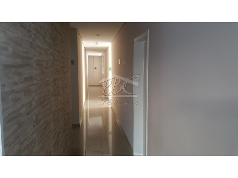 Apartamento à venda com 2 quartos, 70m² - Foto 9