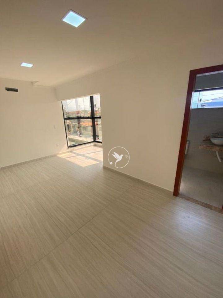 Casa à venda com 3 quartos, 210m² - Foto 25