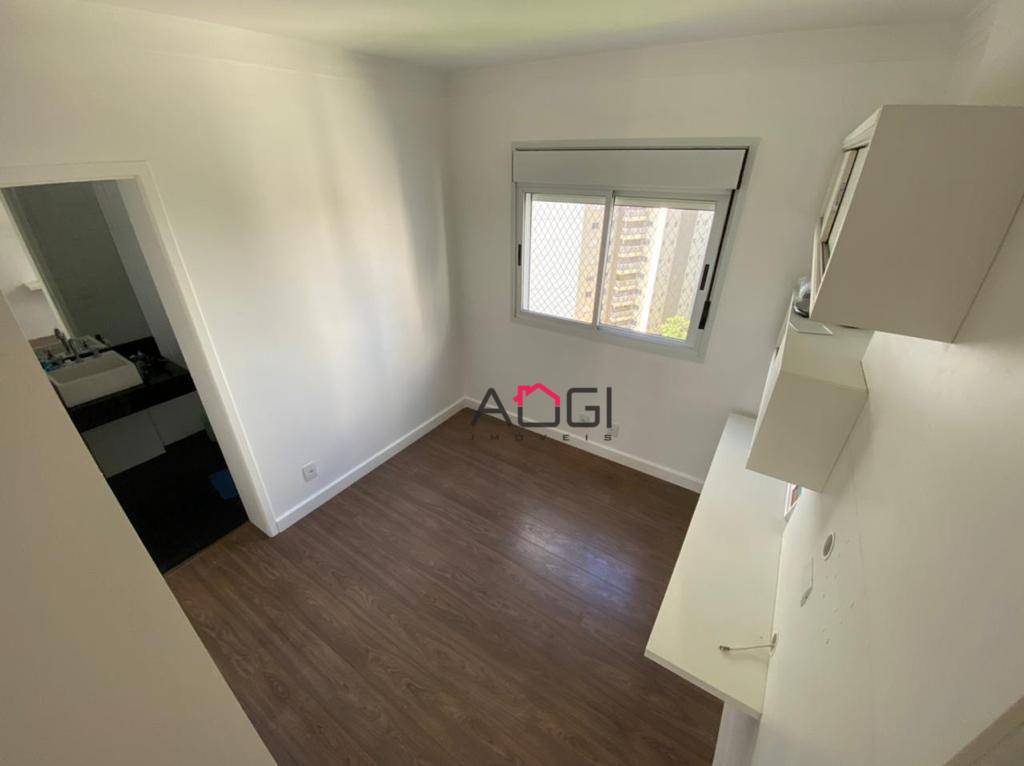 Apartamento à venda com 5 quartos, 198m² - Foto 9