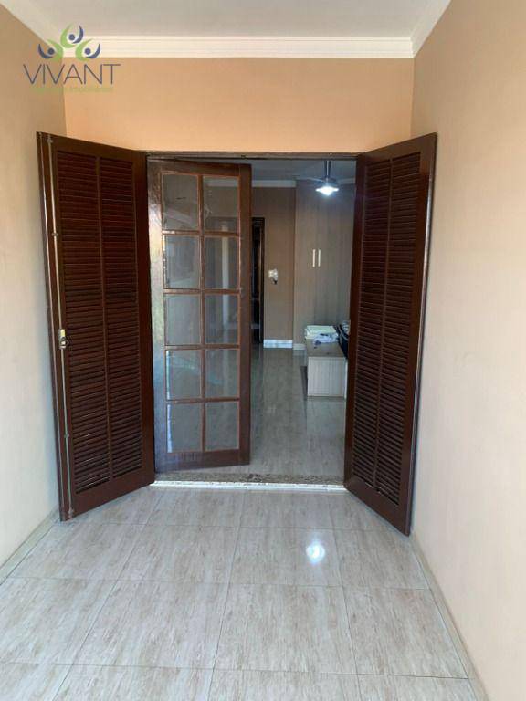 Sobrado à venda e aluguel com 3 quartos, 294m² - Foto 15