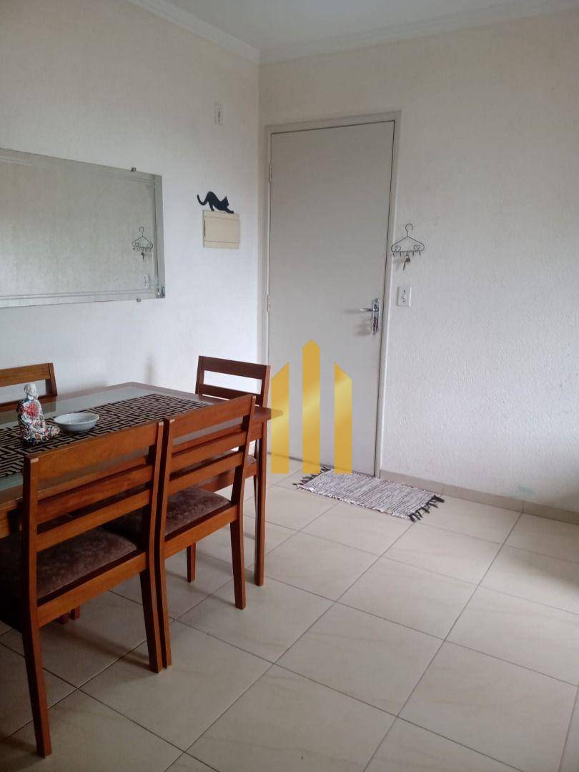 Apartamento à venda com 2 quartos, 48m² - Foto 2