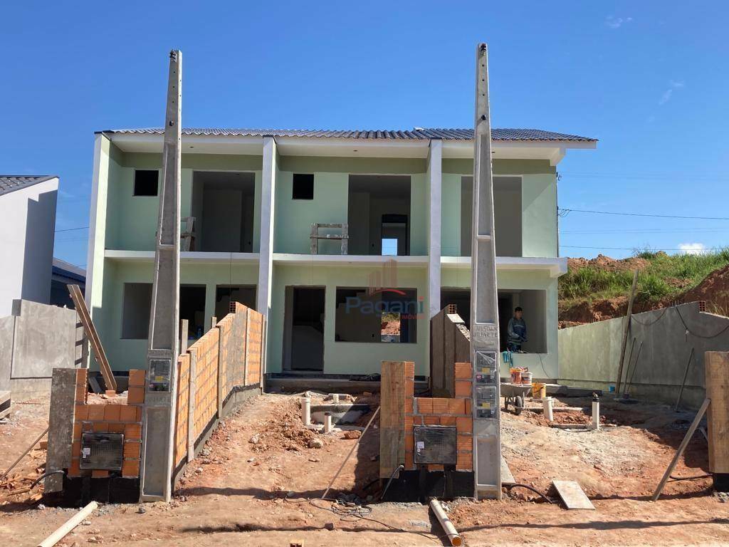 Sobrado à venda com 2 quartos, 85m² - Foto 1