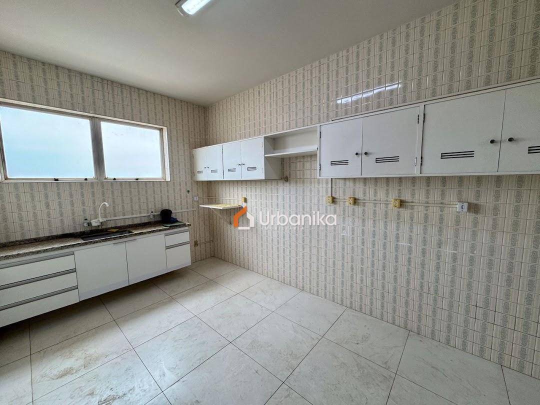 Apartamento, 3 quartos, 133 m² - Foto 3