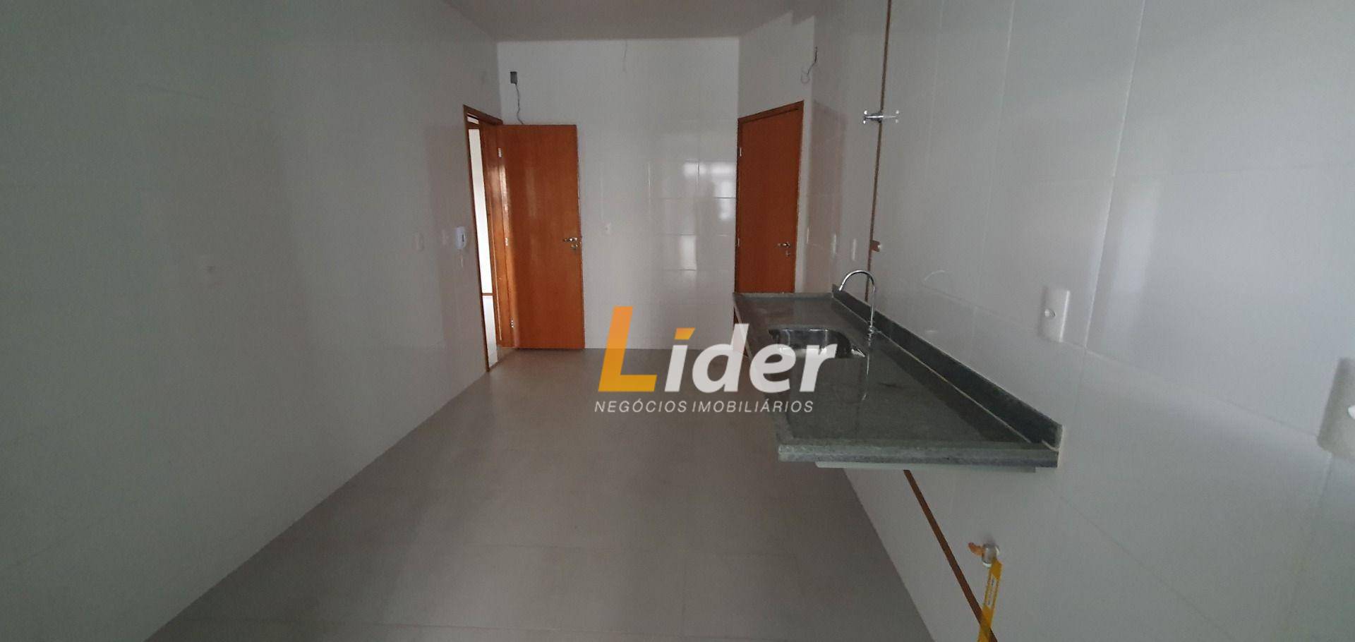 Apartamento à venda com 3 quartos, 112m² - Foto 15