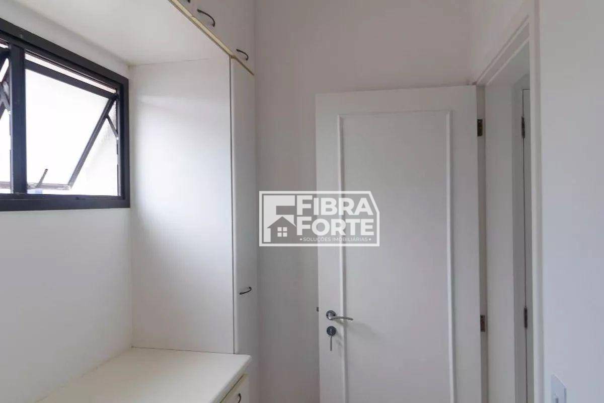 Apartamento à venda com 3 quartos, 145m² - Foto 50