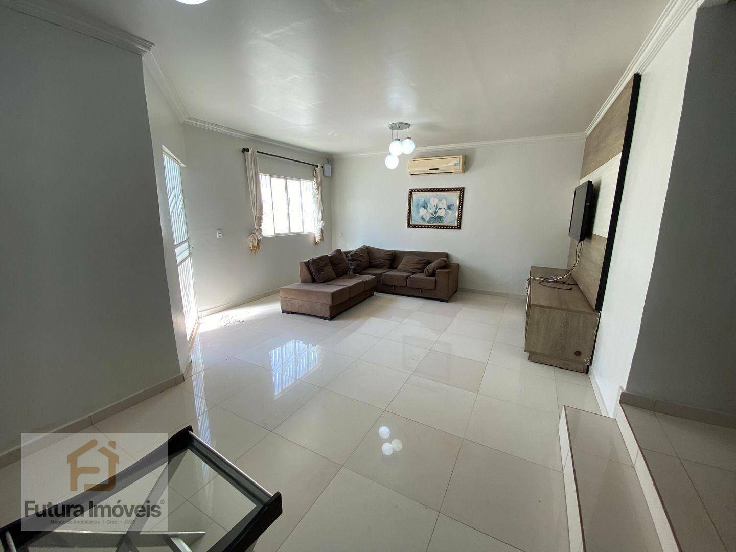 Casa para alugar com 4 quartos, 170m² - Foto 17