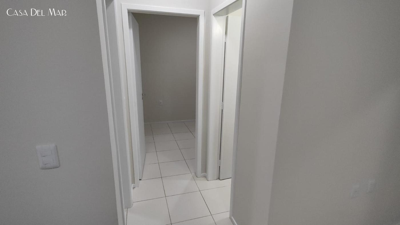 Apartamento à venda com 2 quartos, 62m² - Foto 11