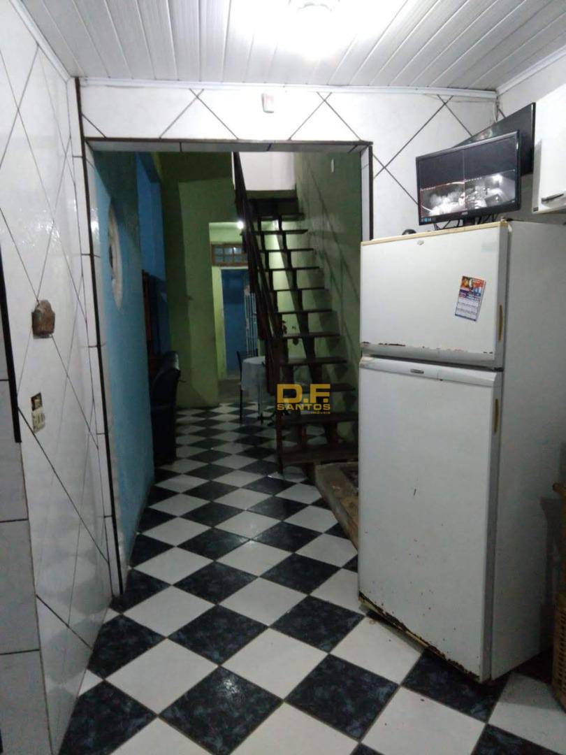 Sobrado à venda com 3 quartos, 200m² - Foto 15