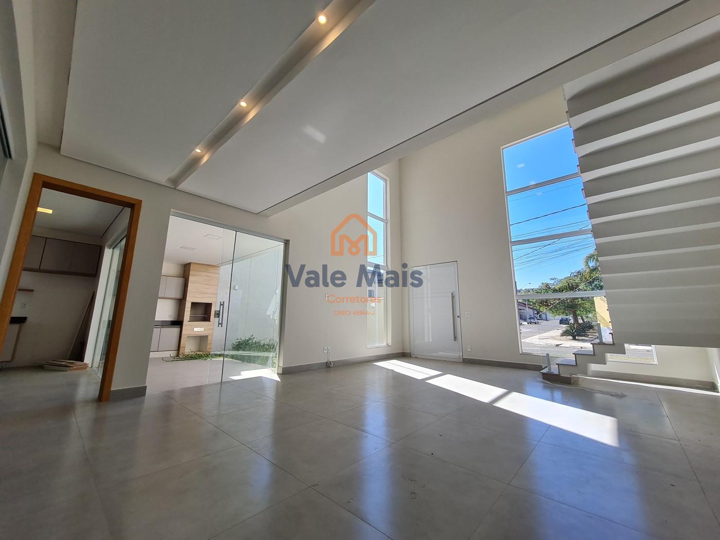 Casa à venda com 4 quartos, 200m² - Foto 3