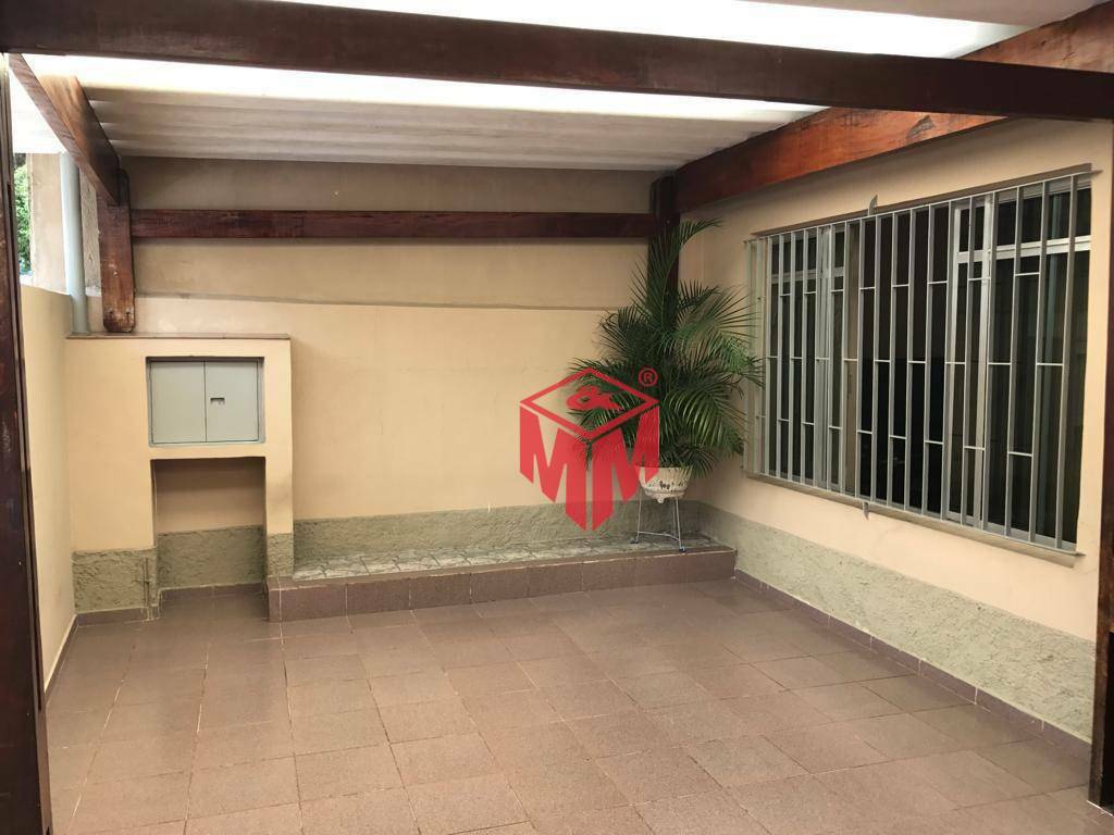 Sobrado à venda com 3 quartos, 236m² - Foto 4