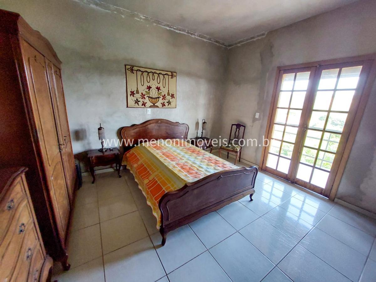Chácara à venda com 4 quartos, 1000m² - Foto 11