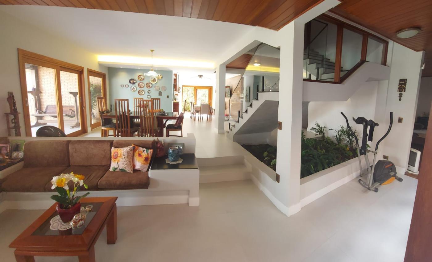 Casa de Condomínio à venda com 4 quartos, 360m² - Foto 21