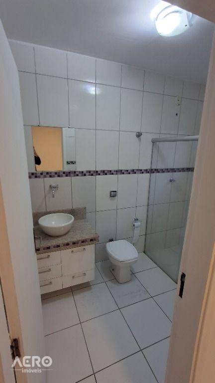 Casa à venda com 3 quartos, 193m² - Foto 6