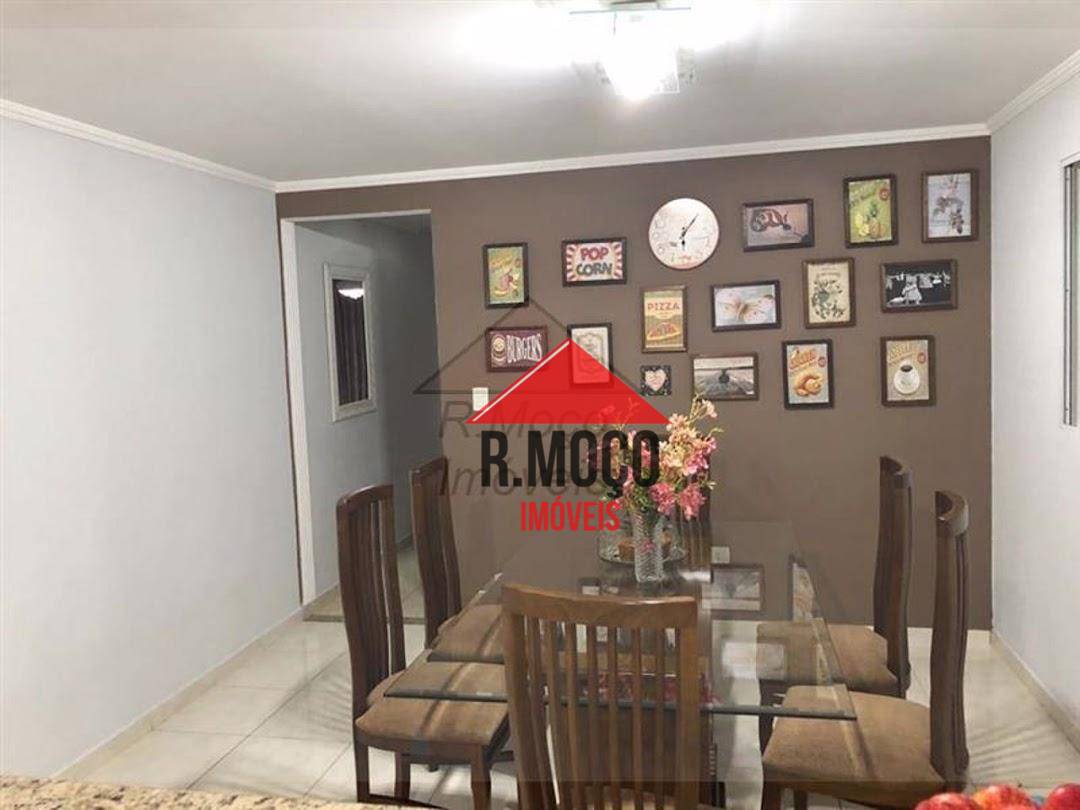 Sobrado à venda com 4 quartos, 180m² - Foto 4