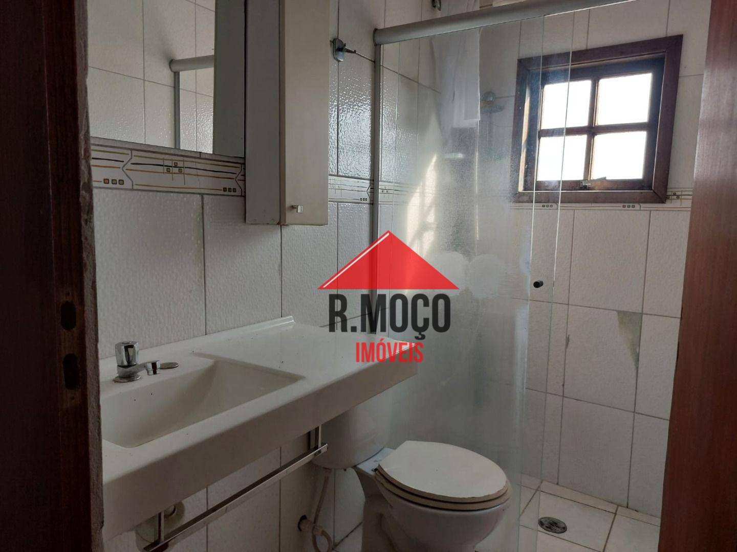 Sobrado à venda com 8 quartos, 100m² - Foto 45