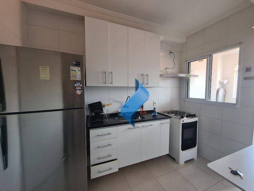 Apartamento para alugar com 2 quartos, 76m² - Foto 6