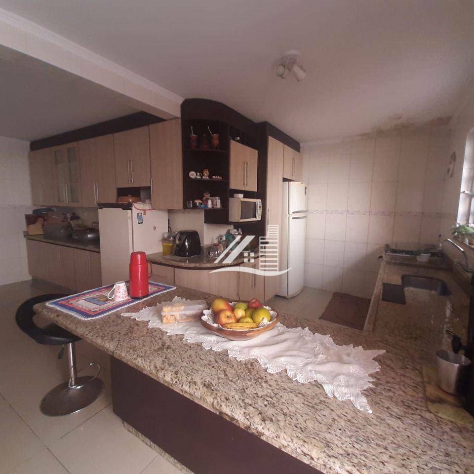 Sobrado à venda com 3 quartos, 271m² - Foto 5