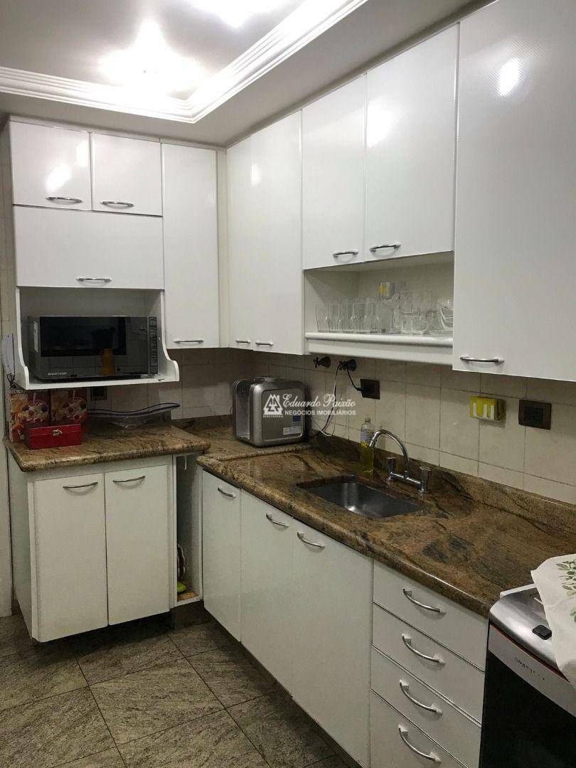 Apartamento à venda com 4 quartos, 230m² - Foto 5