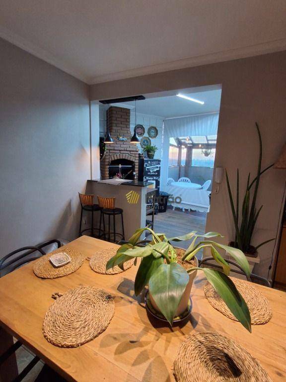 Cobertura à venda com 3 quartos, 200m² - Foto 8